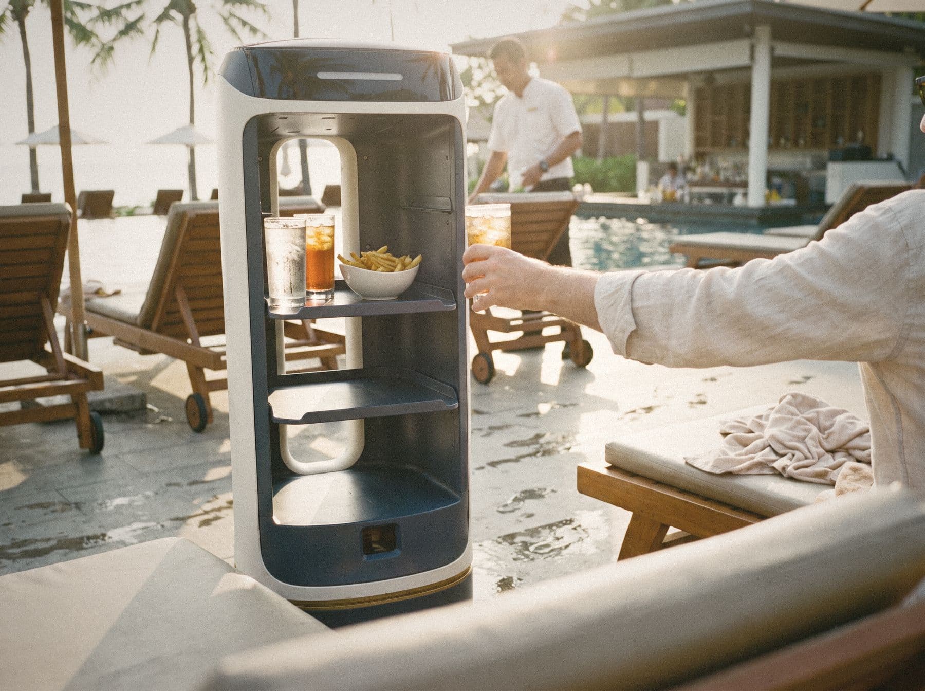 Server robot at work: restaurant, pool and banquet